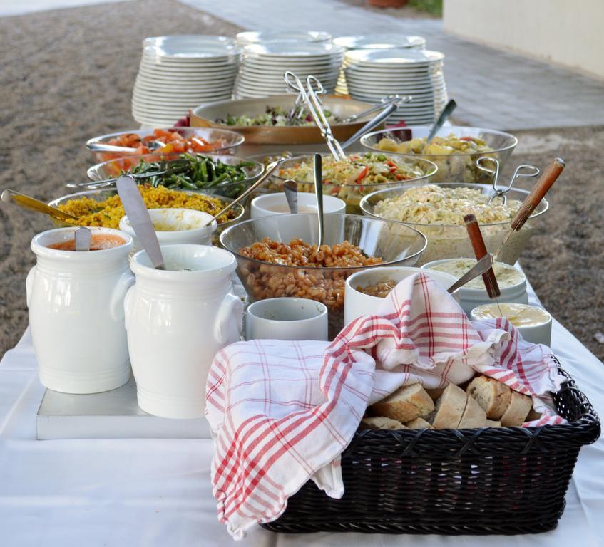 Wisingsoe Hotell Visingso Exterior photo